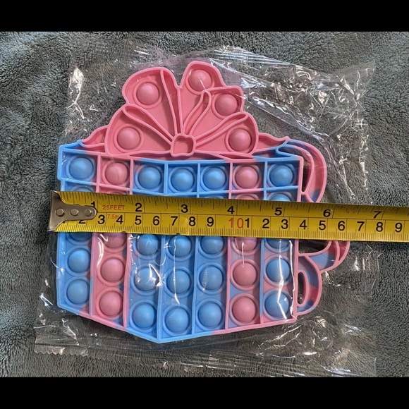 Gift fidget bubble pop toy - Picture 3 of 3